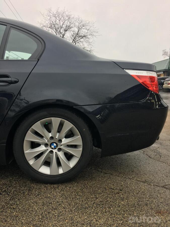 BMW, lietie