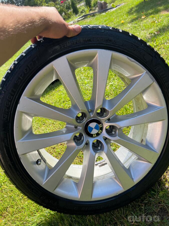 BMW, lietie