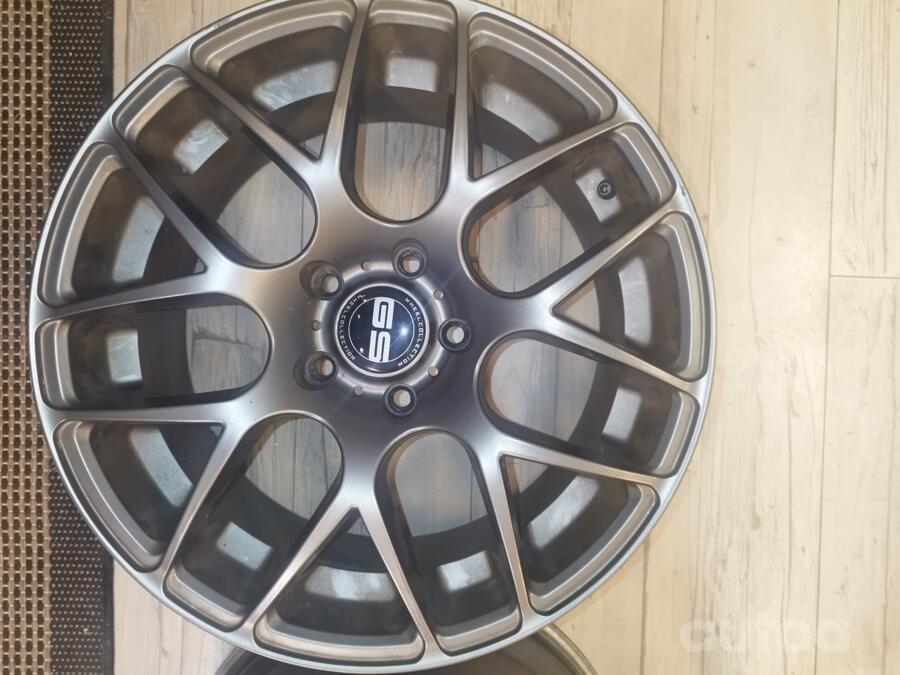 GS Raptor GMM, lietie