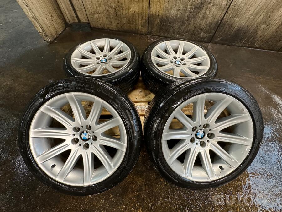 BMW, lietie