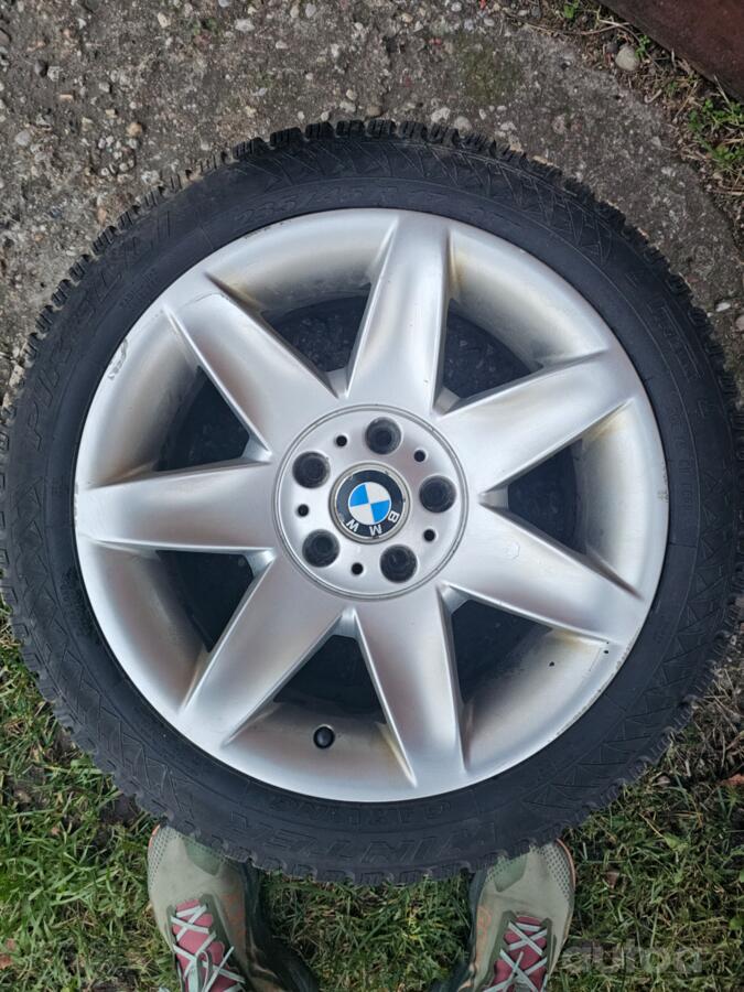 BMW, lietie