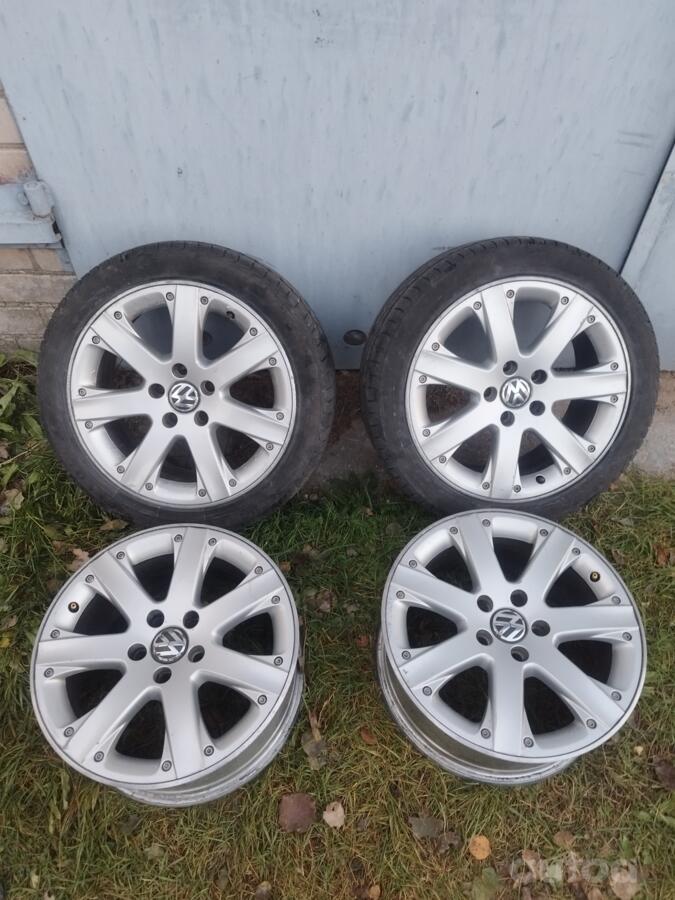 VW, lietie