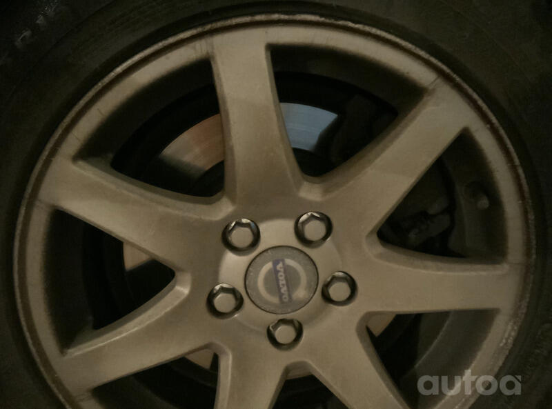 Volvo, lietie
