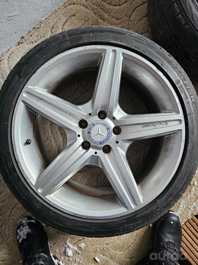 Mercedes benz, lietie