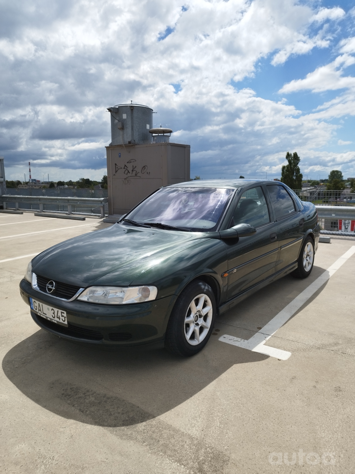 Opel Vectra 1598см³ Бензин, 2001м, Sedan 4-doors | autoa.lv