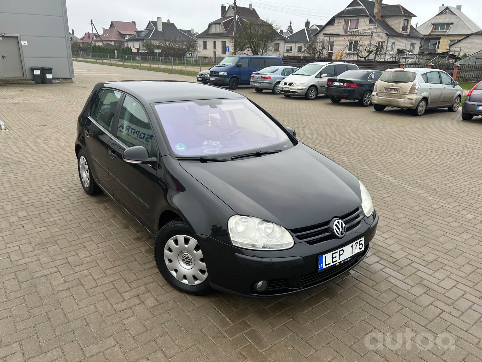 Volkswagen best sale golf minivan