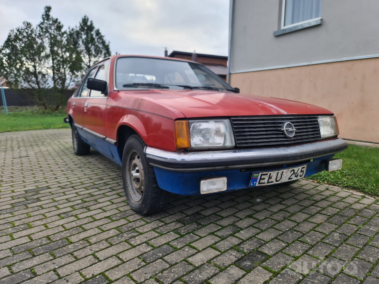 Opel Rekord 1979см³ Бензин, 1980м, Sedan 4-doors | autoa.lv