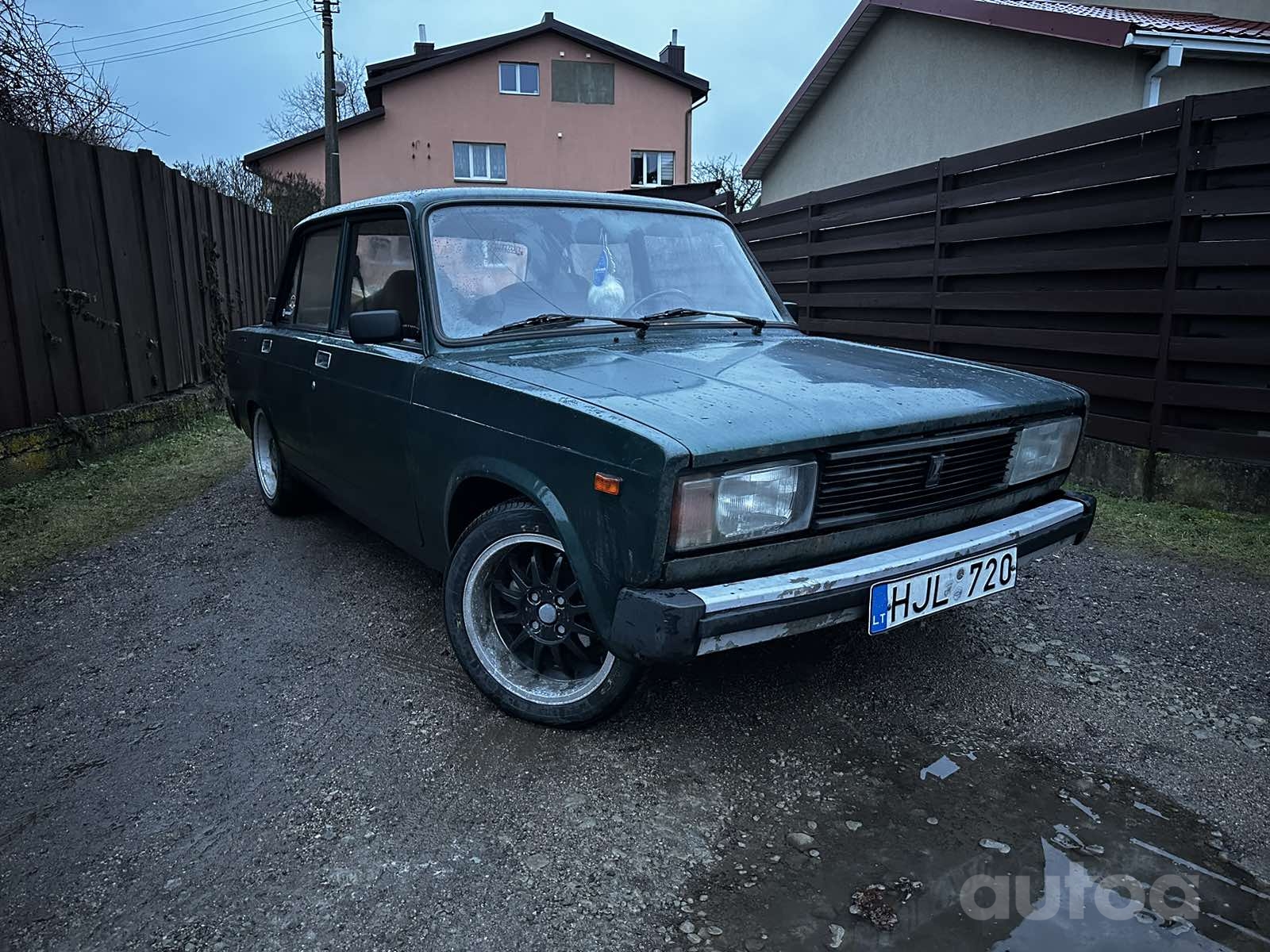 LADA (VAZ) 2105 1500см³ Бензин, 2002м | autoa.lv