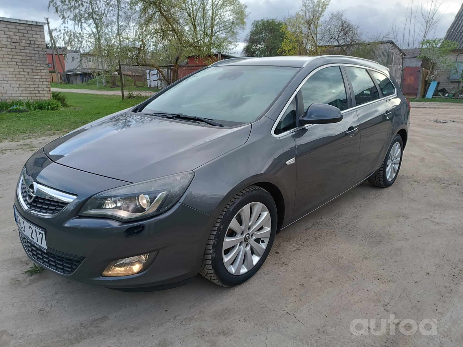 Opel Astra 2000см³ Дизель, 2011м, Sports Tourer wagon | autoa.lv