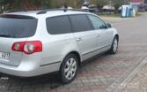 Volkswagen Passat B6 wagon 5-doors