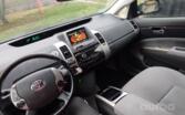 Toyota Prius 2 generation [restyling] (XW20)