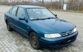Nissan Primera P11 Sedan