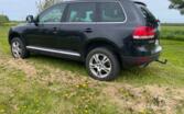 Volkswagen Touareg 1 generation Crossover