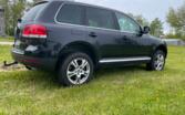 Volkswagen Touareg 1 generation Crossover