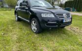 Volkswagen Touareg 1 generation Crossover