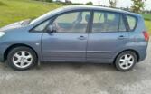 Toyota Corolla Verso 1 generation Minivan