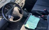Nissan Tiida C11 Hatchback