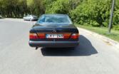 Mercedes-Benz W124 1 generation