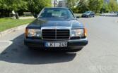 Mercedes-Benz W124 1 generation