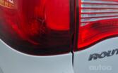 Volkswagen Routan 1 generation Minivan