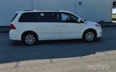 Volkswagen Routan 1 generation Minivan