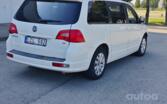 Volkswagen Routan 1 generation Minivan