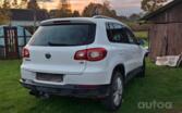 Volkswagen Tiguan 1 generation Crossover