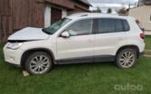 Volkswagen Tiguan 1 generation Crossover