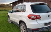 Volkswagen Tiguan 1 generation Crossover