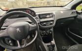 Peugeot 208 1 generation Hatchback 5-doors