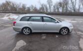 Toyota Avensis 2 generation wagon