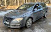 Volkswagen Passat B6 wagon 5-doors