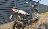 Aprilia SR