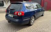 Volkswagen Passat B6 wagon 5-doors