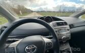 Toyota Verso 1 generation Minivan