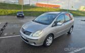 Toyota Corolla Verso 1 generation Minivan