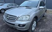 Mercedes-Benz M-Class W164 Crossover 5-doors