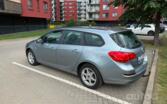 Opel Astra J Sports Tourer wagon