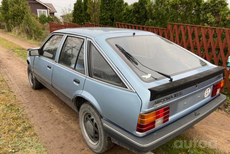 Opel Ascona C Hatchback