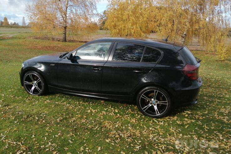 BMW 1 Series E81/E82/E87/E88 [restyling] Hatchback 5-doors