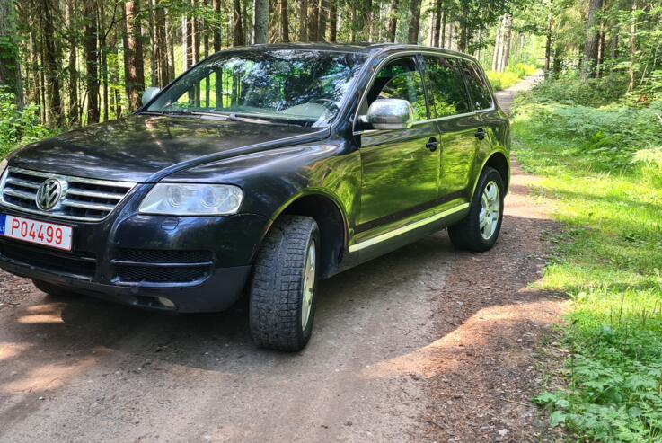 Volkswagen Touareg 1 generation Crossover