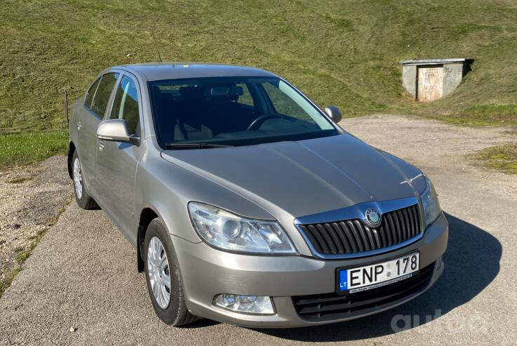 Skoda Octavia 2 generation [restyling] Liftback 5-doors