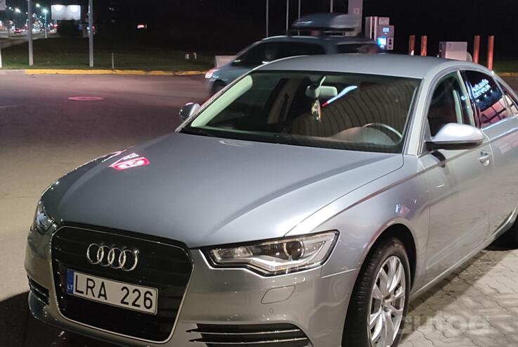 Audi A6 4G/C7 Sedan