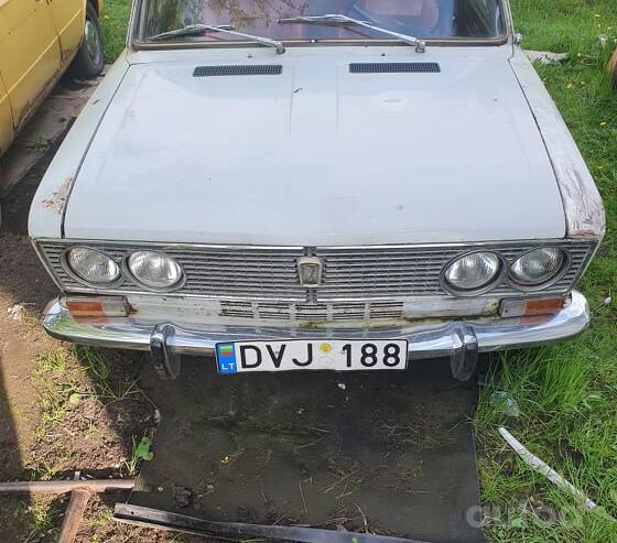 LADA (VAZ) 2103