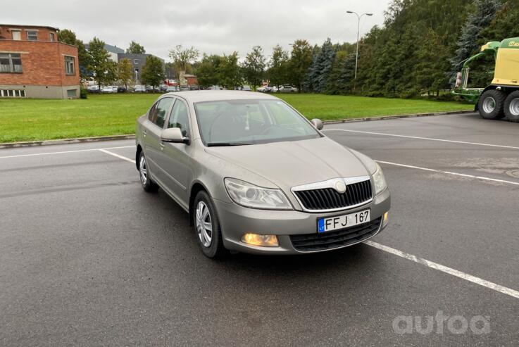 Skoda Octavia 2 generation [restyling] Liftback 5-doors
