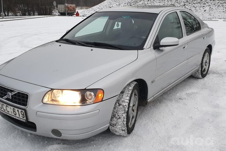 Volvo S60 1 generation [restyling] Sedan