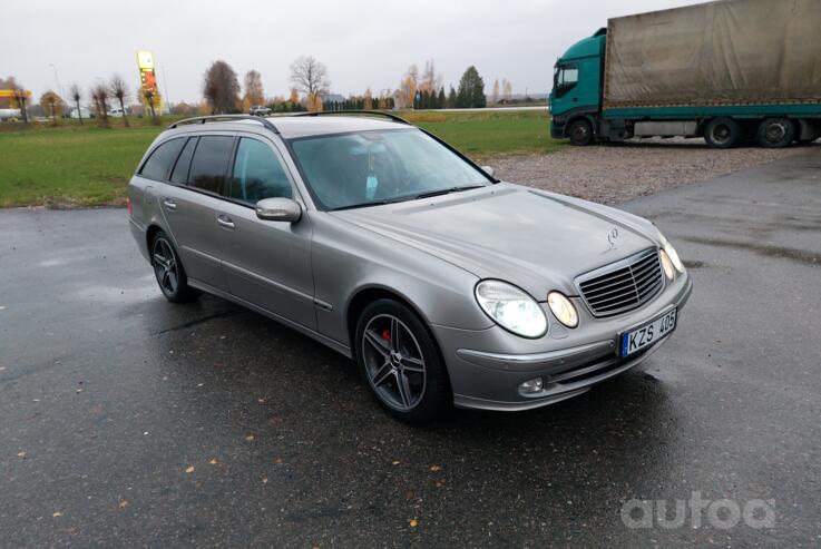 Mercedes-Benz E-Class W211/S211 wagon 5-doors