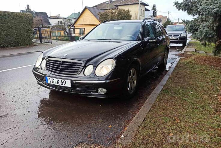 Mercedes-Benz E-Class W211/S211 wagon 5-doors