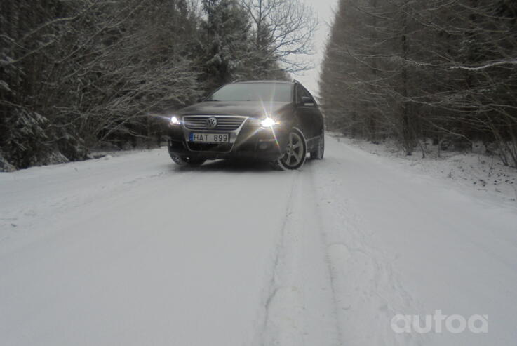Volkswagen Passat B6 wagon 5-doors