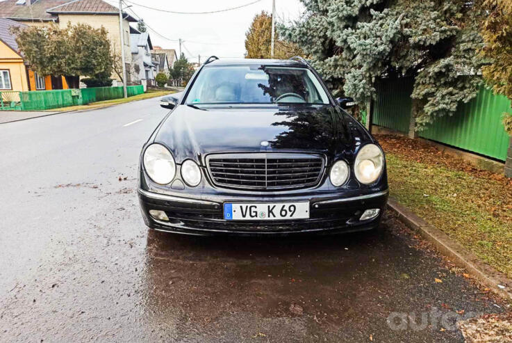 Mercedes-Benz E-Class W211/S211 wagon 5-doors